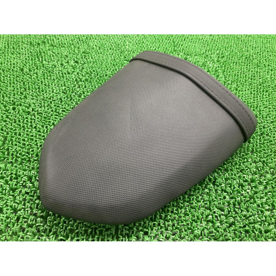 カワサキ NINJA250R タンデムシート 53066-0276 純正 中古 カワサキ NINJA250R タンデムシート 53066-0276 純正 中古
