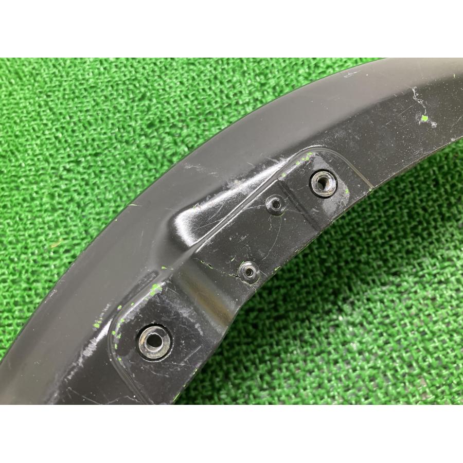 カワサキ ZRX1100 フロントフェンダー 35004-1346 純正 中古 カワサキ ZRX1100 フロントフェンダー 35004-1346 純正 中古