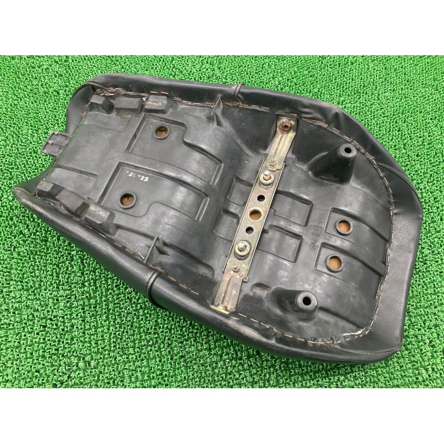 スズキ（SUZUKI） GSX400インパルス シート 23E2 純正 中古 バイク