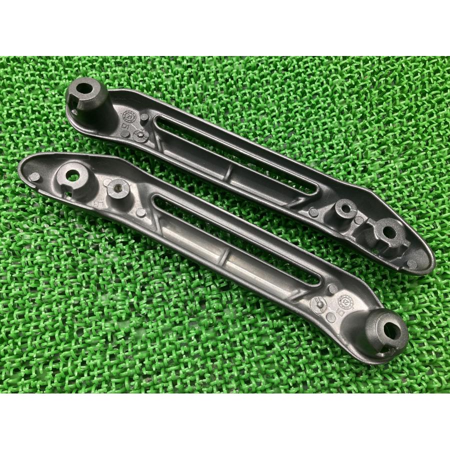 ホンダ（HONDA） GB350S リアフェンダーステー 左右 黒 ASK 純正 中古