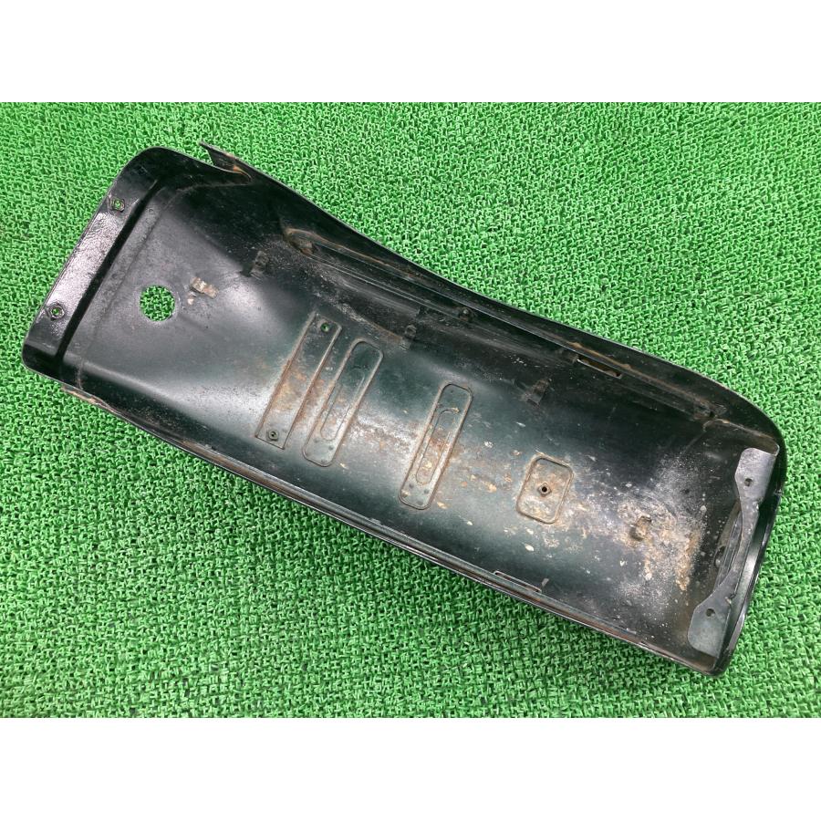 カワサキ（Kawasaki） バルカン400 リアフェンダー 黒 純正 中古