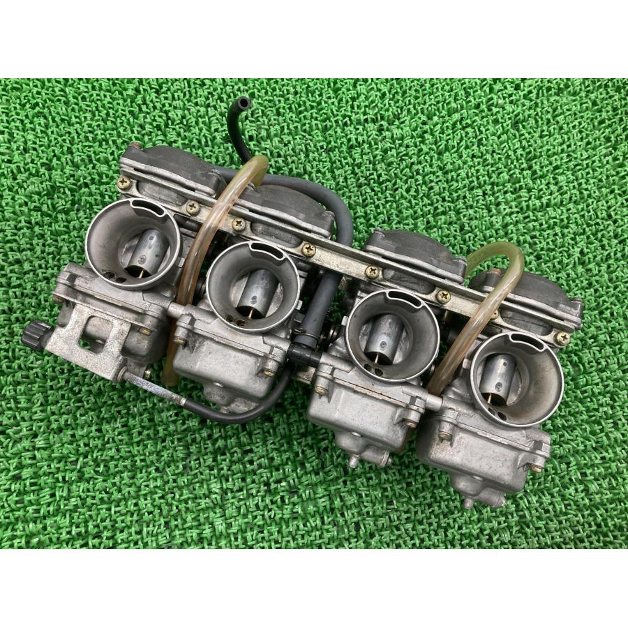 GPZ900R キャブレター V626 カワサキ 純正 バイク 部品 ZX900A 割れ欠け無し 固着無し 品薄 希少品 車検 Genuine 【中古】 67 カワサキ（Kawasaki） GPZ900R キャブレター V626 純正 中古 バイク