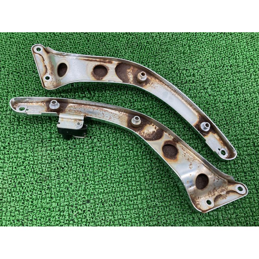 ヤマハ　ドラッグスター250 リアフェンダーステー 左右　ボルト付き ドラッグスター250 リアフェンダー」の人気商品一覧 | 安い商品を通販