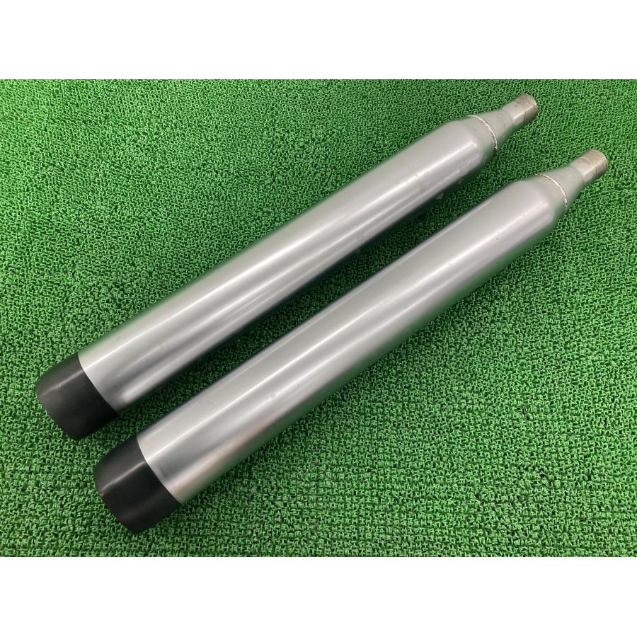 VRSCF1250 サイレンサーマフラー 65285-09 ハーレー 純正 バイク 部品 V-RODマッスル コケキズ無し 品薄 希少品 【中古】 38 VRSCF1250 サイレンサーマフラー 65285-09 ハーレー 純正 中古 バイク