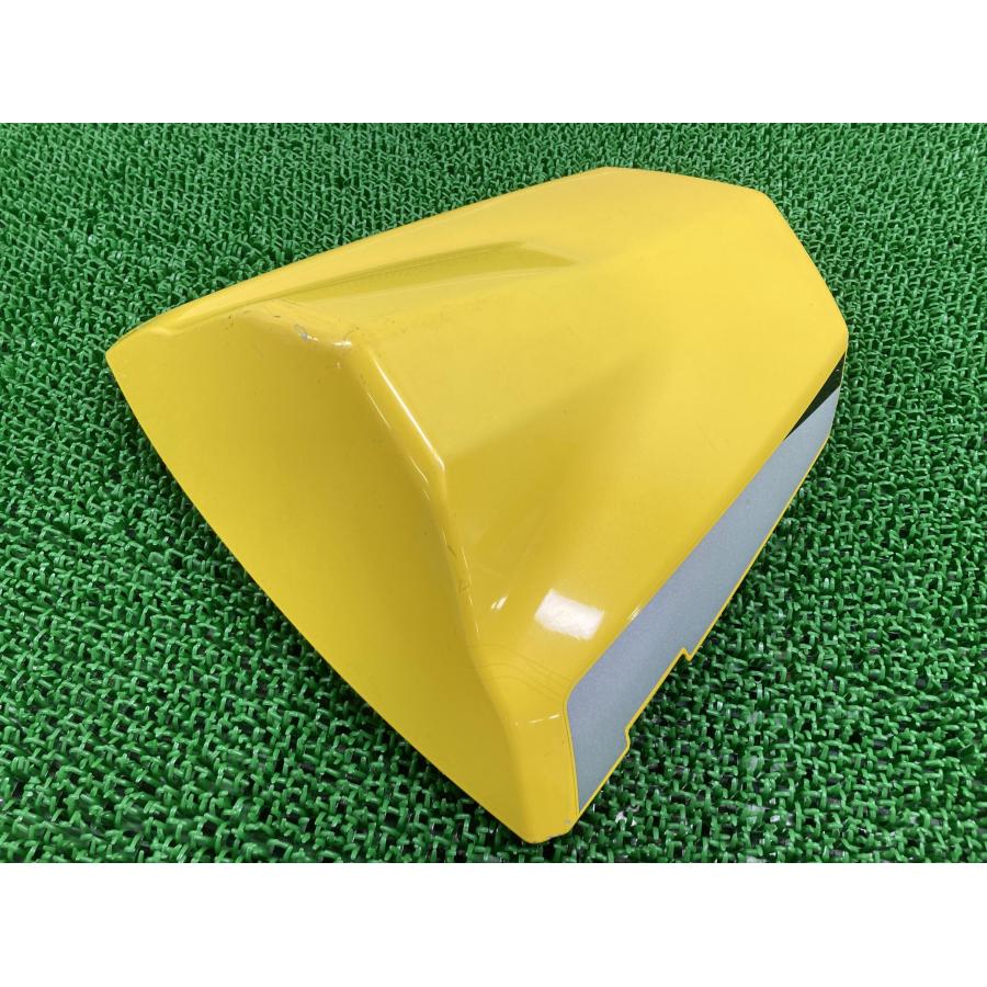 GSX-R750 シングルシートカウル 黄 29G JS1B3111100104*** スズキ 純正 中古 2005年式外し JS1B3111 割れ欠け無し 品薄 希少品 :22310368:ティーエスパーツ 通販 GSX-R750 シングルシートカウル 黄 JS1B3111100104*** スズキ 純正 バイク 部品 2005年式外し JS1B3111 割れ欠け無し 品薄 希少品 車検 Genuine