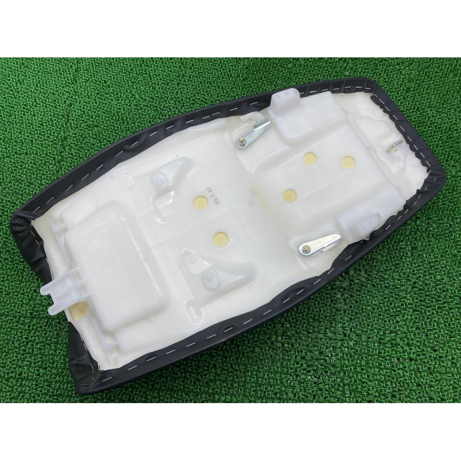 ホンダ（HONDA） CB400SF シート MCE 純正 中古 バイク 部品 NC39 NC42