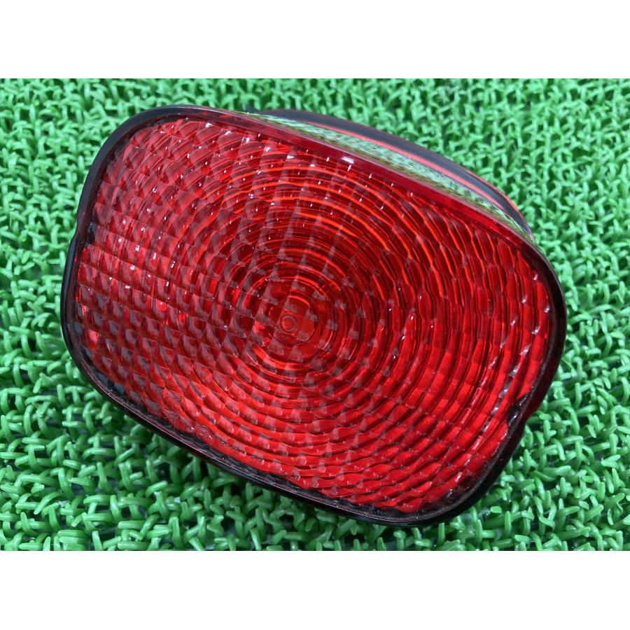 FXLRS 純正テールランプ　ハーレー XL883R テールランプ 6918703 ハーレー 純正 中古 バイク 部品