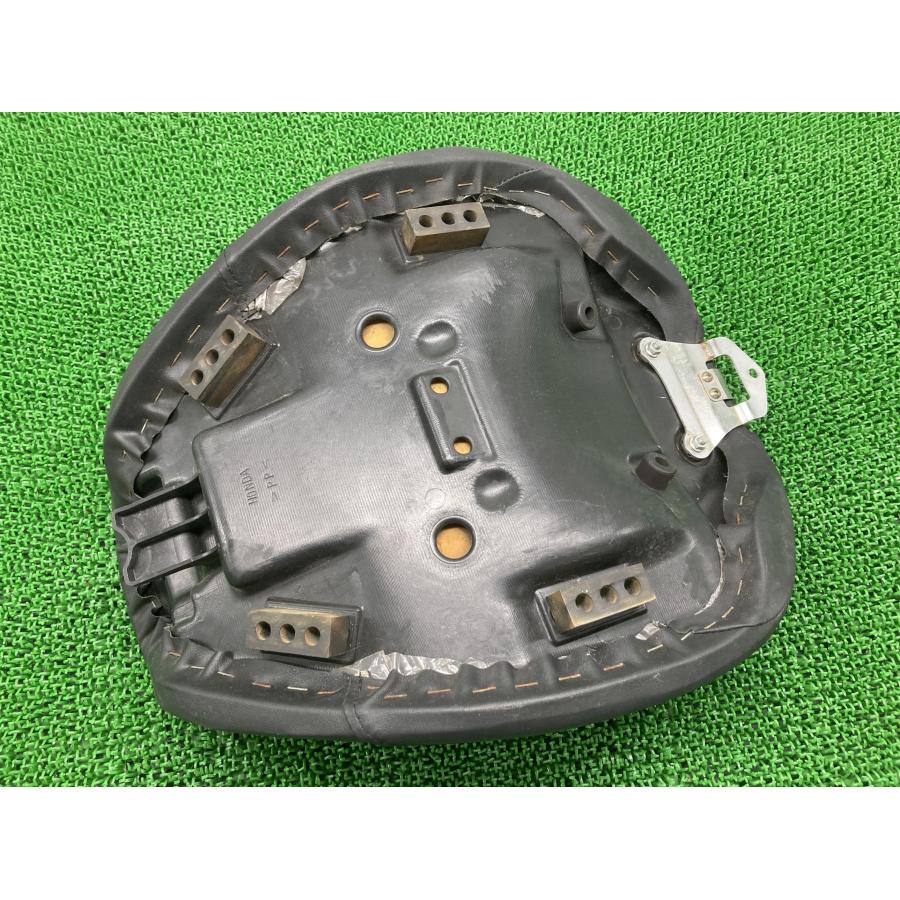 HONDA シャドウ400 NC34 純正メインシート　中古 ホンダ（HONDA） シャドウ400 フロントシート 純正 中古 バイク 部品