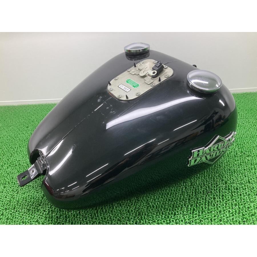 FXSTB1450 タンク 黒 ハーレー 純正 中古 バイク 部品 FXSTB1450 タンク 黒 ハーレー 純正 中古 バイク 部品