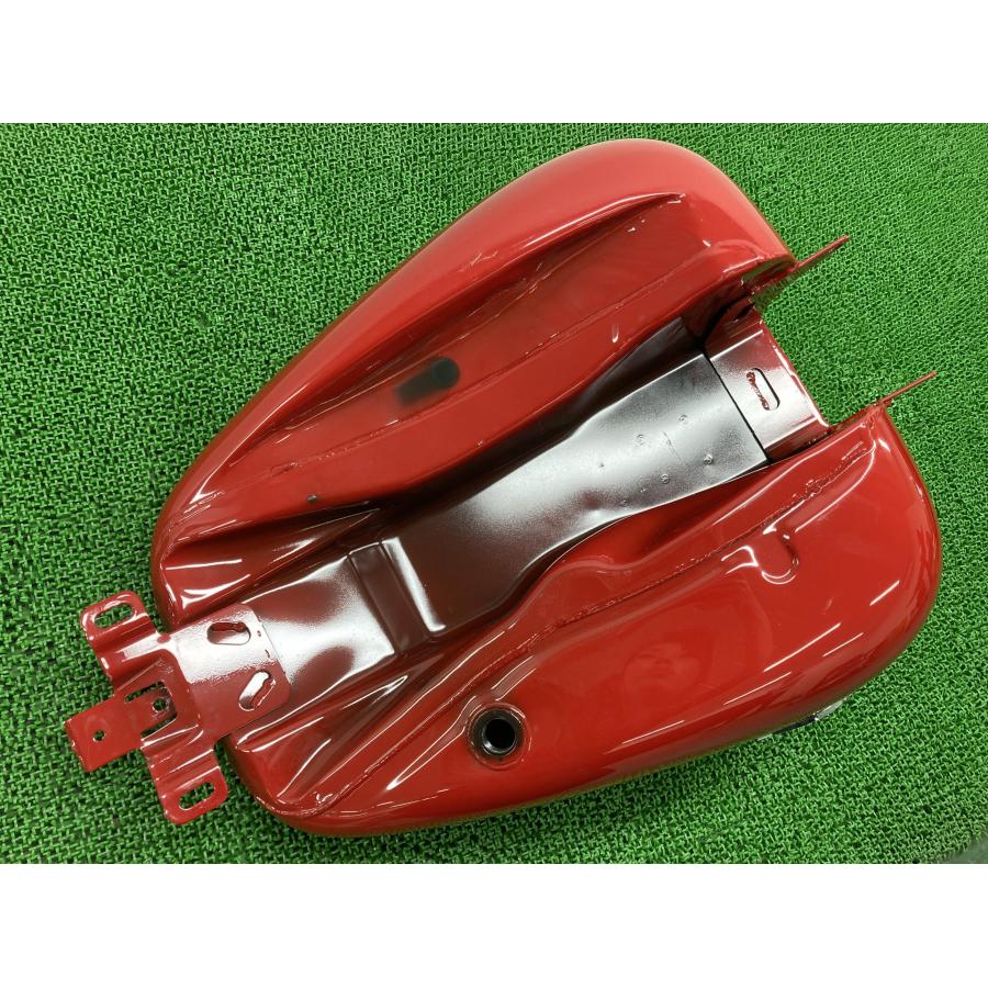 FLTRXS1870 タンク 赤 ハーレー 純正 中古 バイク 部品 ツーリング