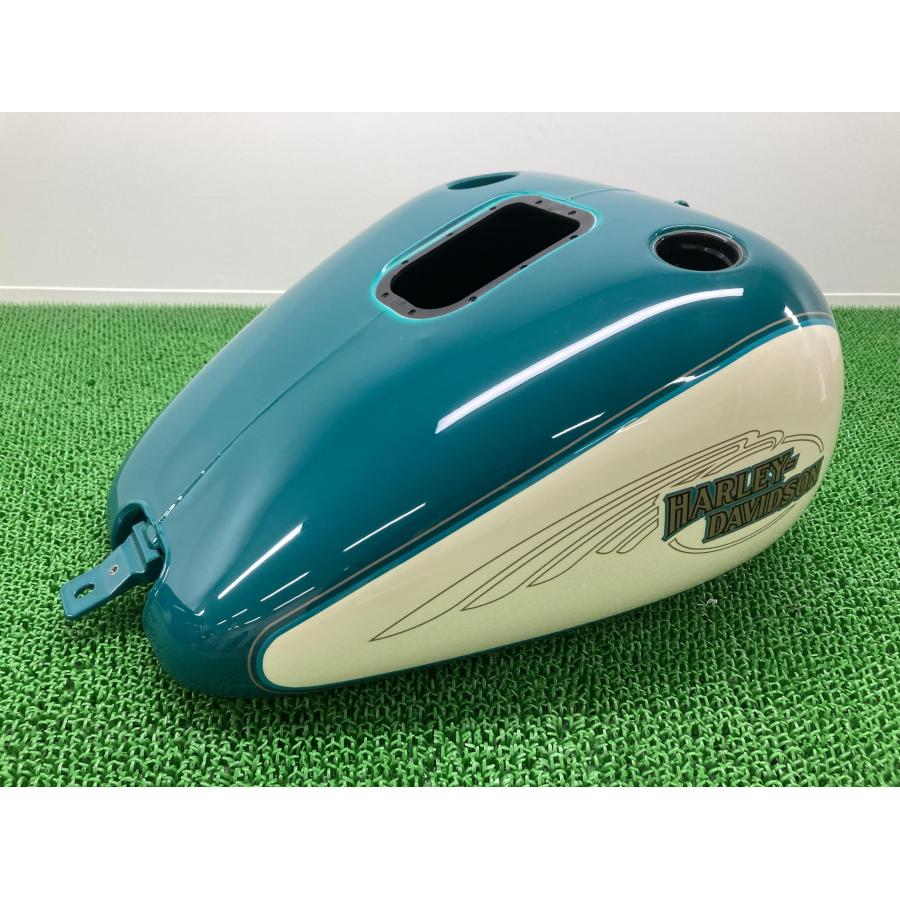 FXSTC1580 タンク 青 ハーレー 純正 中古 バイク 部品 FXSTC1580 タンク 青 ハーレー 純正 中古 バイク 部品