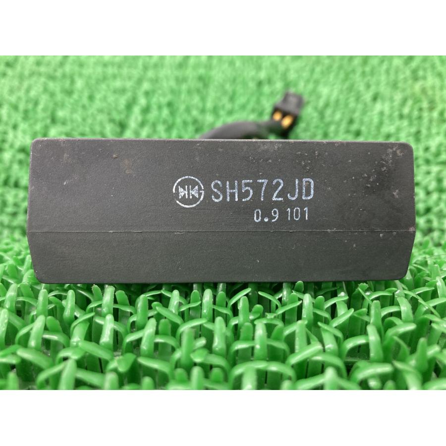CB223S レギュレター ホンダ 純正 中古 バイク 部品 MC40 レギュレター レクチファイヤー 機能的問題なし 車検 Genuine 18 ホンダ（HONDA） CB223S レギュレター 純正 中古 バイク 部品 MC40