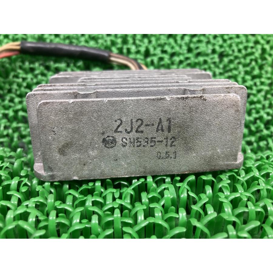 ヤマハ発動機 SR400 SR500 レギュレター ヤマハ 純正 中古 バイク 部品