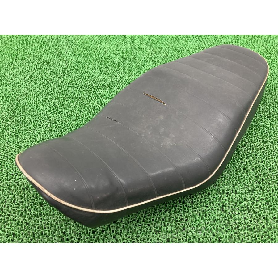 W400 シート カワサキ 純正 中古 バイク 部品 EJ400A ノーマルタック 