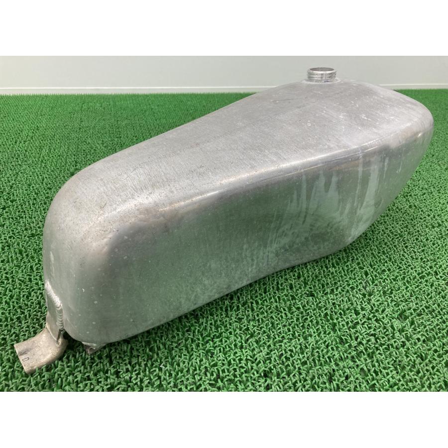 ホンダ（HONDA） RS125R タンク 純正 中古 バイク 部品 NF4 HRC アルミ