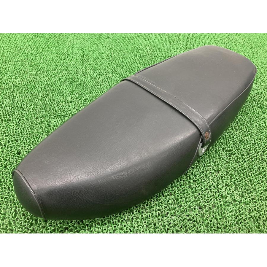 ホンダ スーパーカブ110 シート 77000GN5W 7300 純正 中古 JA07 ホンダ スーパーカブ110 シート 77000GN5W 7300 純正 中古 JA07