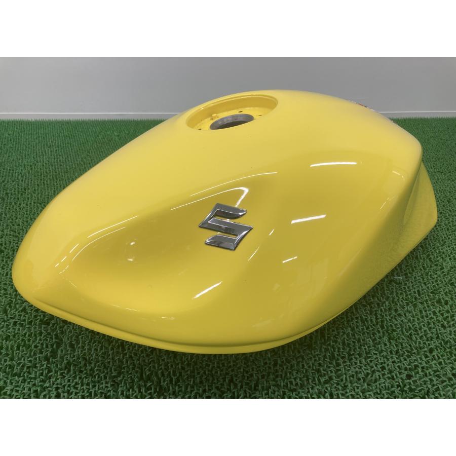 スズキ バンディット1200 タンク 純正 中古 バイク 部品 GV77A スズキ バンディット1200 タンク 純正 中古 バイク 部品 GV77A