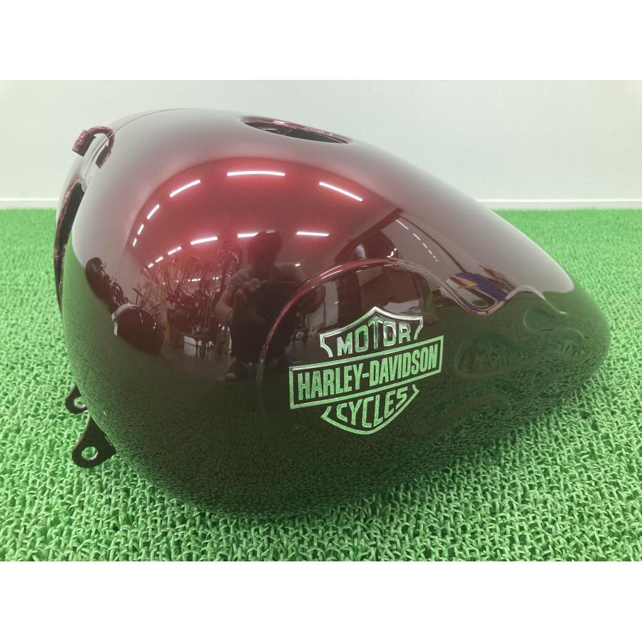 flstc 1450 タンクパネル　ハーレー　ソフテイル ソフテイル タンクパネル ハーレー 純正 中古 バイク 部品 FLSTC