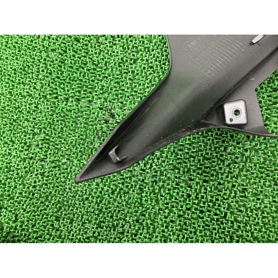 YZF-R3 サイドカウル 右 銀 BS7 ヤマハ 純正 中古 バイク 部品 RH13J 修復素材やペイント素材に 割れ欠け無し 品薄 希少品 車検 Genuine 72_2