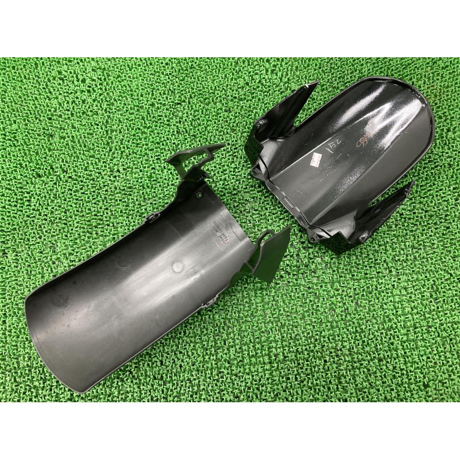 NINJA650R フロンフェンダー 黒M 35004-0110/35004-0111 カワサキ 純正 35004-0110 35004-0111 コンディション良好 品薄 【中古】 61 カワサキ（Kawasaki） NINJA650R フロンフェンダー 黒M 35004-0110