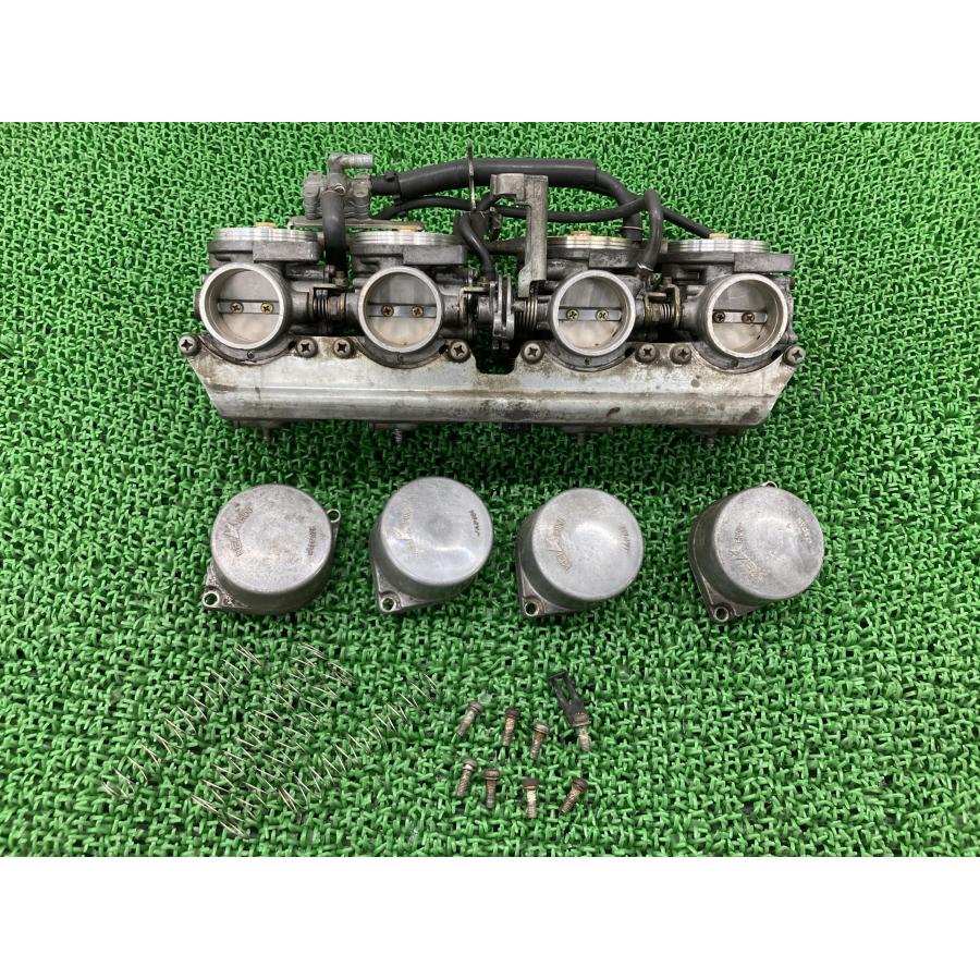 HONDA CB1100キャブレターカバーシルバー 純正ビス付 ホンダ（HONDA） CB1100F キャブレター VB56A 純正 中古 バイク 部品