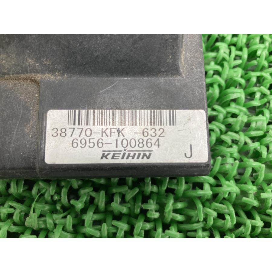 VTR250 イグナイター 38770-KFK-632 ホンダ 純正 中古 バイク 部品 CDI PGM-FIユニット 割れ欠け無し 品薄 希少品 車検 Genuine 18の画像
