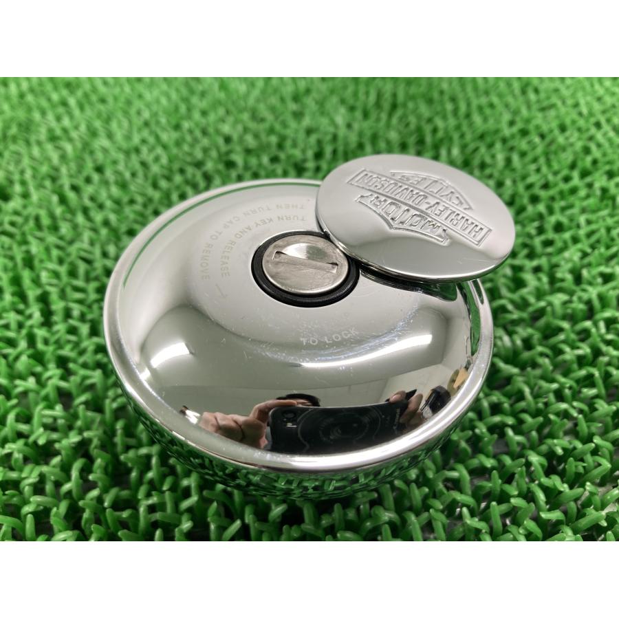XL1200X タンクキャップ 61100119A ハーレー 純正 中古 バイク XL1200X タンクキャップ 61100119A ハーレー 純正 中古 バイク