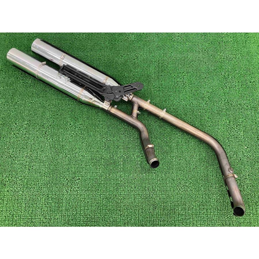 FXBB1750 サイレンサーマフラー 64900460 ハーレー 純正 中古 バイク 部品 ソフテイル ストリートボブ コケキズ無し 品薄 Xb Harley Davidson（ハーレー・ダビッドソン） FXBB1750 マフラー