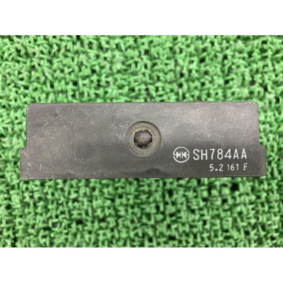 ホンダ（HONDA） VTR250FI レギュレター 純正 中古 バイク 部品 MC33