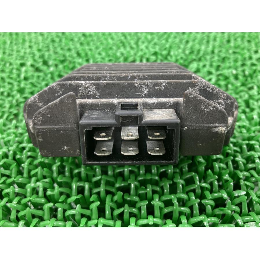 カワサキ（Kawasaki） ゼファー750 レギュレター 純正 中古 バイク