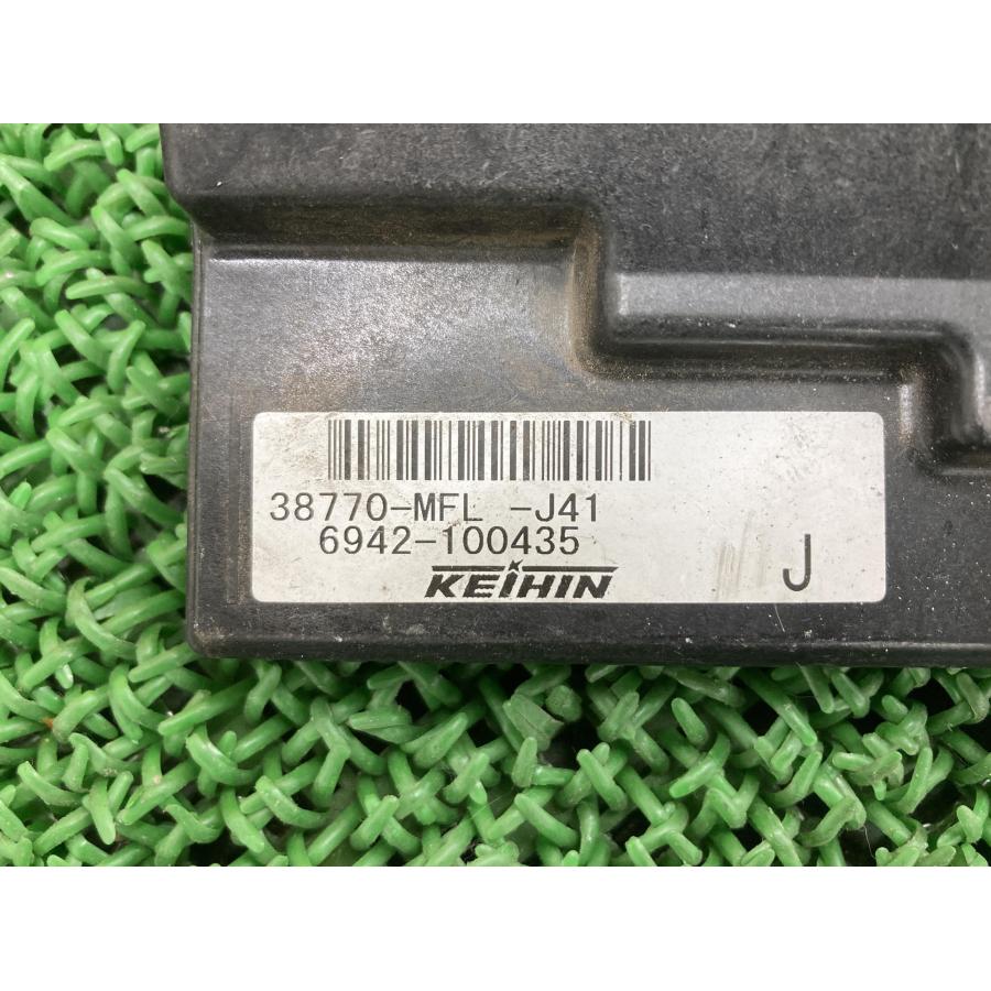C出品 ホンダ（HONDA） CBR1000RR ECU 純正 中古 バイク 部品 SC57 ECM PGM