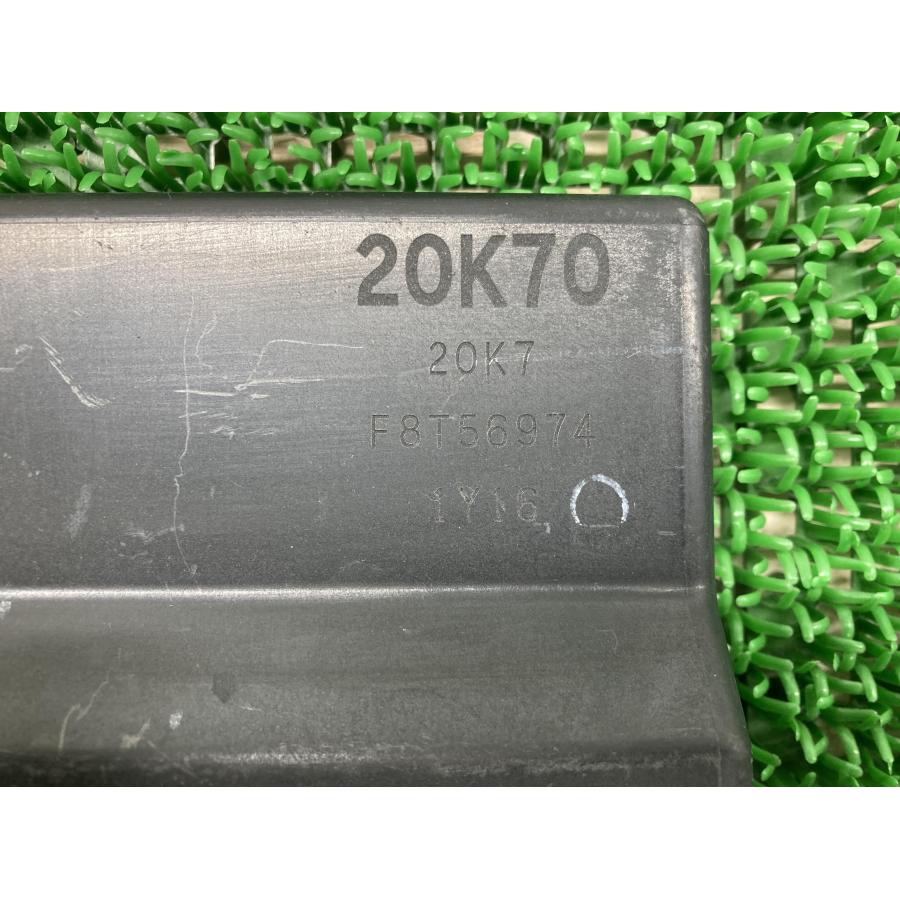 GSX250R イグナイター スズキ 純正 バイク 部品 CDI 機能的問題無し 品薄 機能的問題無し 車検 Genuine 【中古】 76 スズキ（SUZUKI） GSX250R イグナイター 純正 中古 バイク 部品 CDI