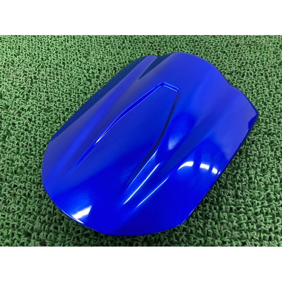 GSX-R750 シングルシートカウル 青M 37H スズキ 純正 バイク 部品 GR7LA GSX-R600 コンディション良好 品薄 希少品 【中古】 18 スズキ（SUZUKI） GSX-R750 シングルシートカウル 青M 37H 純正 中古