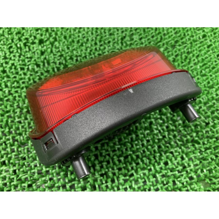 カワサキ（Kawasaki） Z900RS テールランプ 220-40297 純正 中古