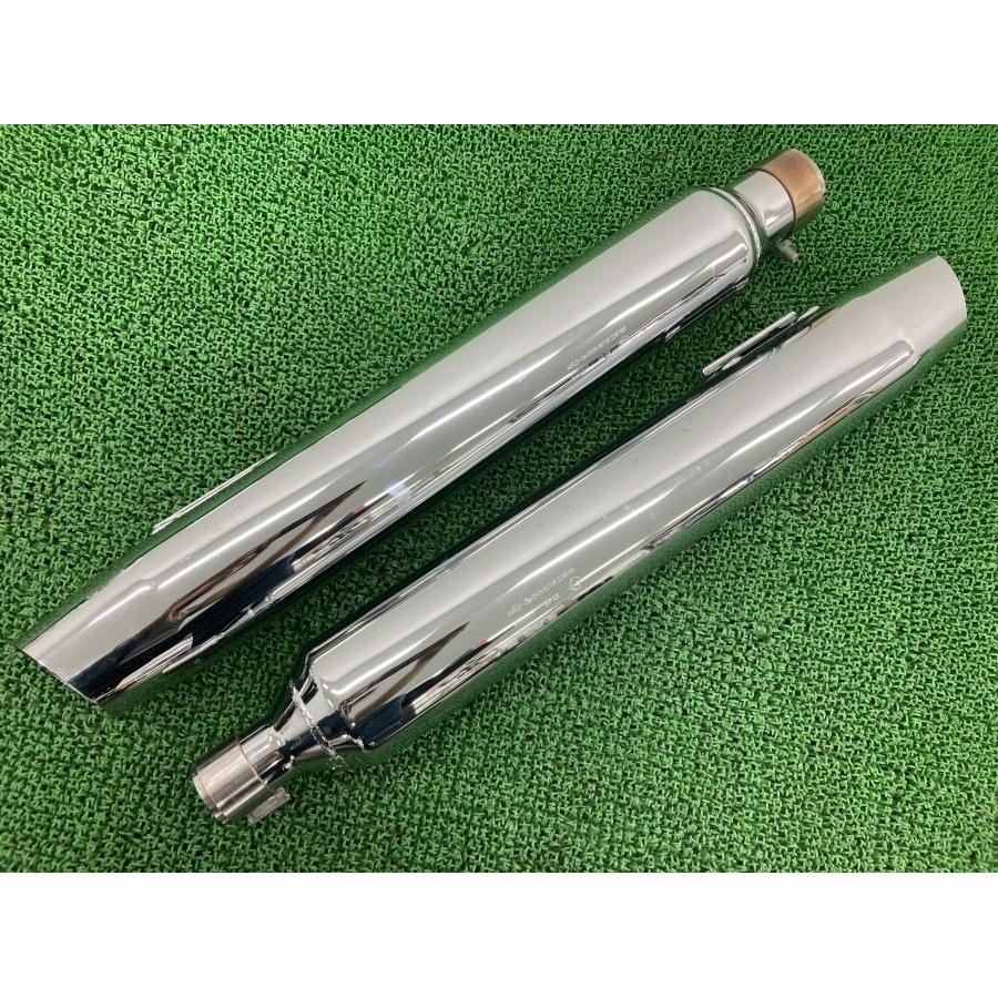 FLHR1745 サイレンサーマフラー 左右 64900239/64900240 ハーレー 純正