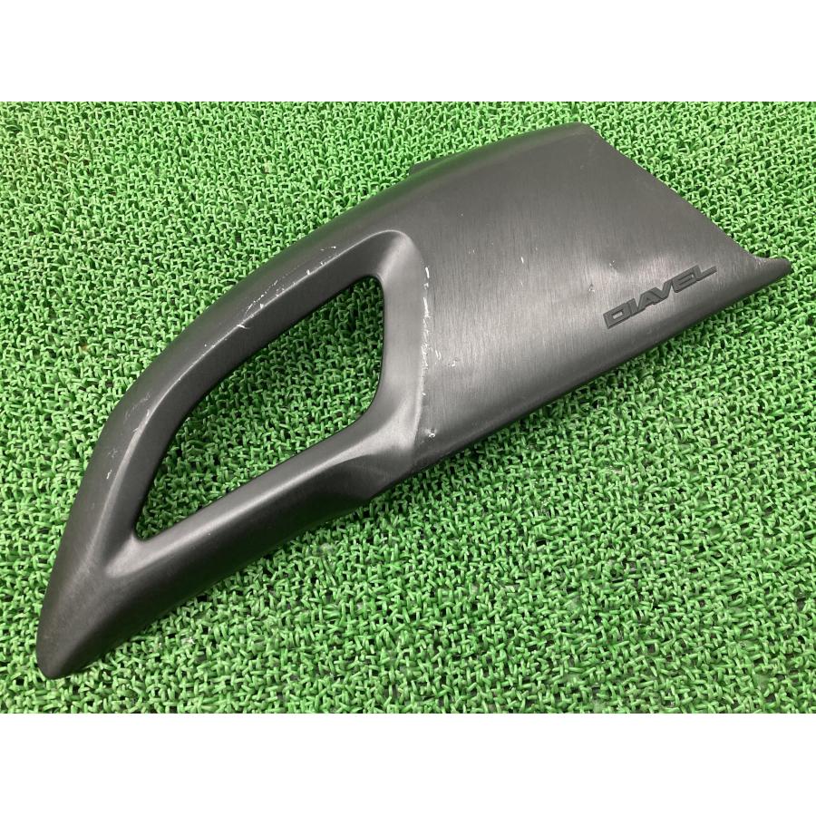 ディアベルダーク ダクトカバー 右 黒 ドゥカティ 純正 中古 バイク