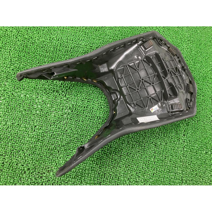 250デューク フロントシート JP191002 KTM 純正 中古 バイク 部品 DUKE