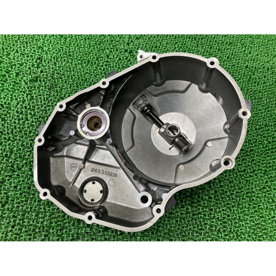 DUCATI ハイパーモタード821 クラッチカバー ハイパーモタード821 エンジンカバー 243.3.138.1A ドゥカティ 純正