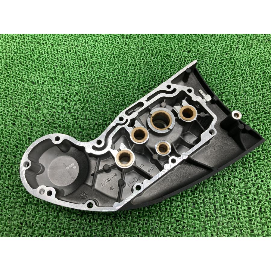 スポーツスター エンジンカバー 25230-04 ハーレー 純正 中古 スポーツスター エンジンカバー 25230-04 ハーレー 純正 中古