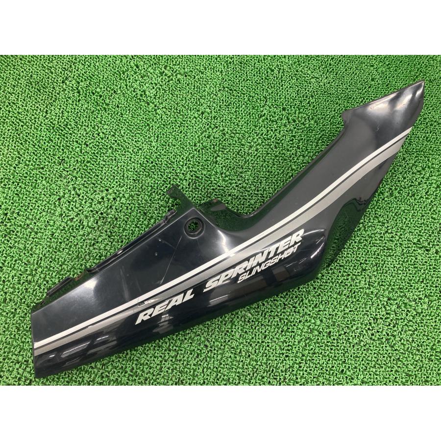 スズキ RGV250Γ カウルセット 黒 VJ21A 傷等有り 割れ無し スズキ RGV250Γ カウルセット 黒 VJ21A 傷等有り 割れ無し スズキ