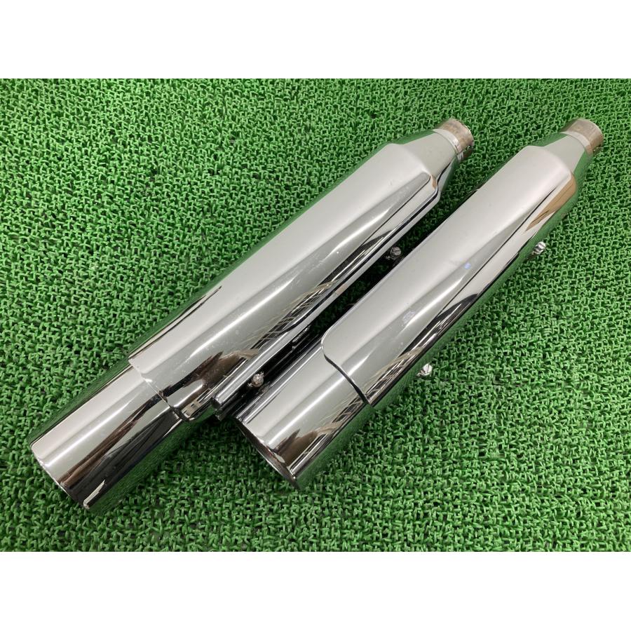 FXDB1580 サイレンサーマフラー 64757-09 ハーレー 純正 バイク 部品 ダイナ ストリートボブ コケキズ無し 品薄 【中古】 18 FXDB1580 サイレンサーマフラー 64757-09 ハーレー 純正 中古 バイク