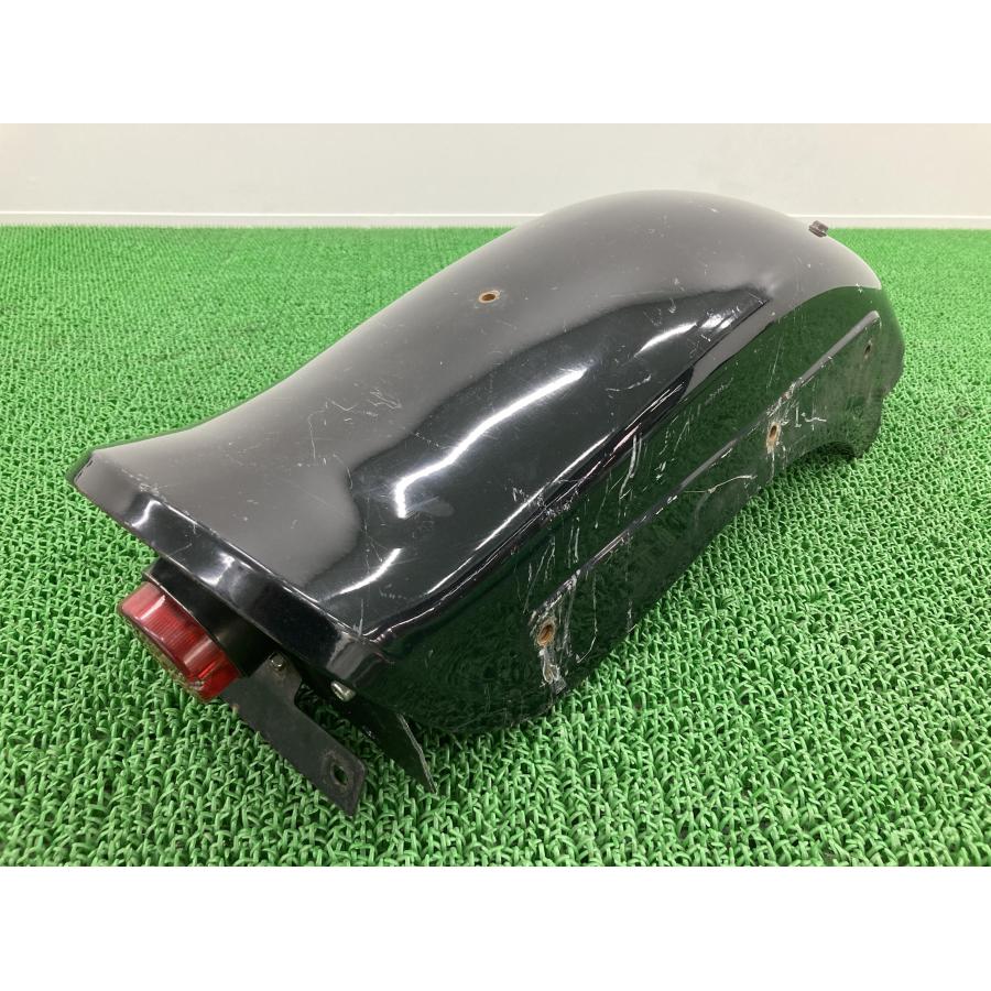 バルカン400 リアフェンダー カワサキ 純正 バイク 部品 VN400A VULCAN400 フェンダーレスキット 修復素材に コケキズ無し 【中古】 5 カワサキ（Kawasaki） バルカン400 リアフェンダー 純正 中古 バイク