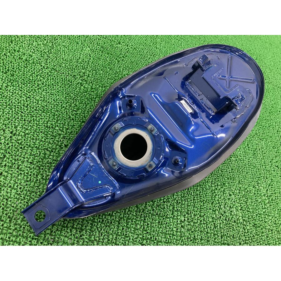 ホンダ（HONDA） レブル250 タンク 純正 中古 バイク 部品 MC49