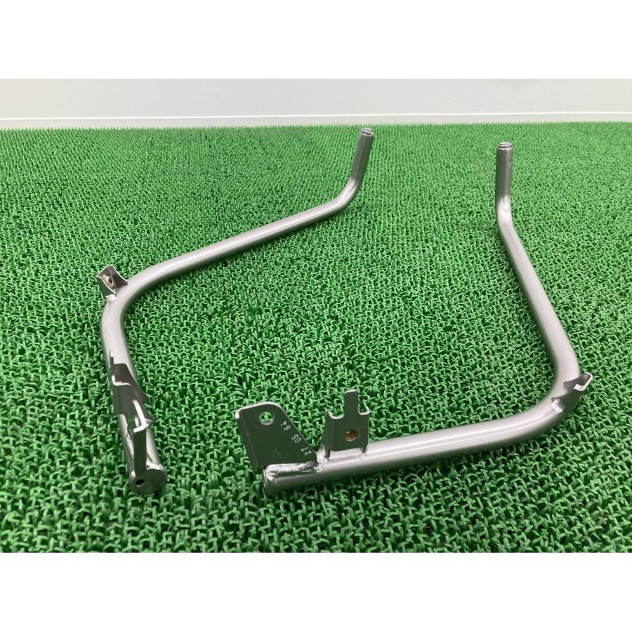 ハンターカブJA55 純正マフラーとエンジンガード ホンダ（HONDA） CT125ハンターカブ エンジンガード 左右 純正 中古