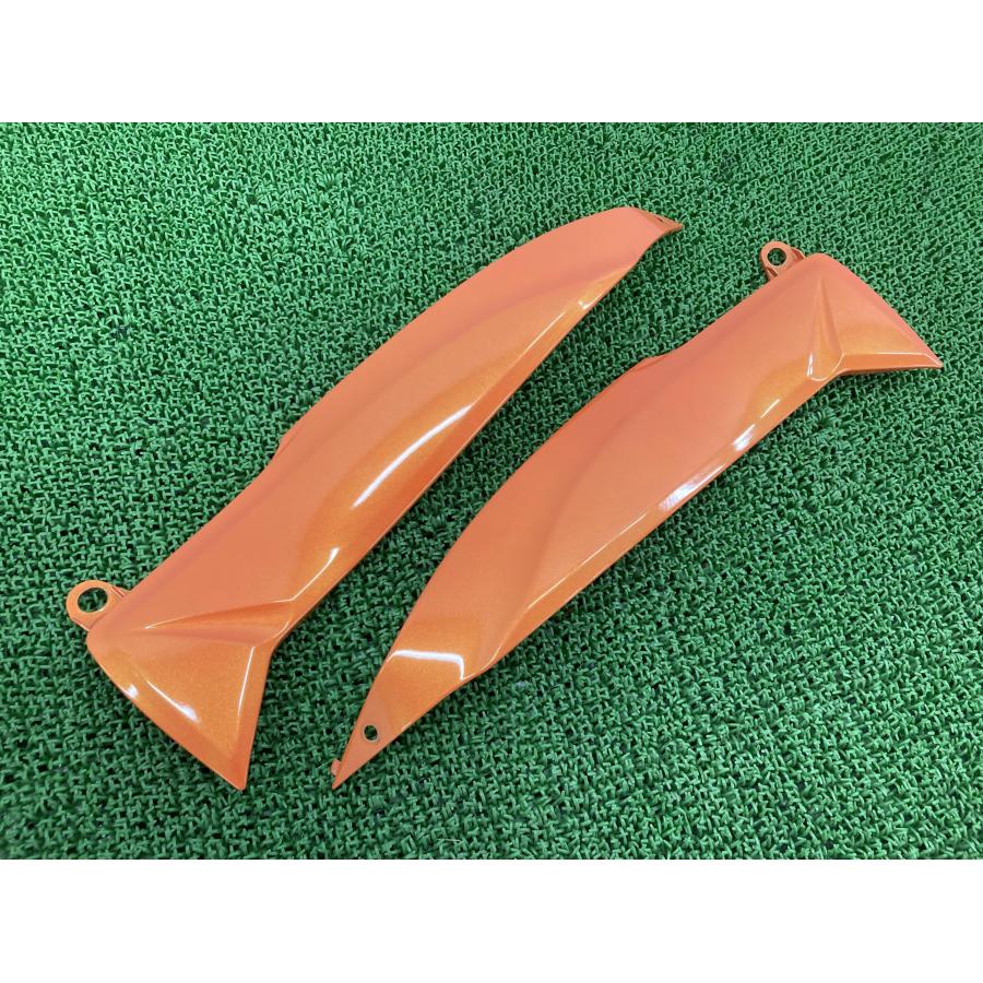 GSX-R1000 サイドカバー 左右 47H0 スズキ 純正 バイク 部品 GT78A 割れ欠け無し 品薄 希少品 車検 Genuine 【中古】 9 スズキ（SUZUKI） GSX-R1000 サイドカバー 左右 47H0 純正 中古 バイク