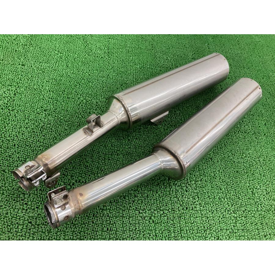 CBR1100XX サイレンサーマフラー 左右 MAT E2 ホンダ 純正 バイク 部品 SC35 逆車 スーパーブラックバード 機能的問題なし 【中古】 6 ホンダ（HONDA） CBR1100XX サイレンサーマフラー 左右 MAT E2 純正