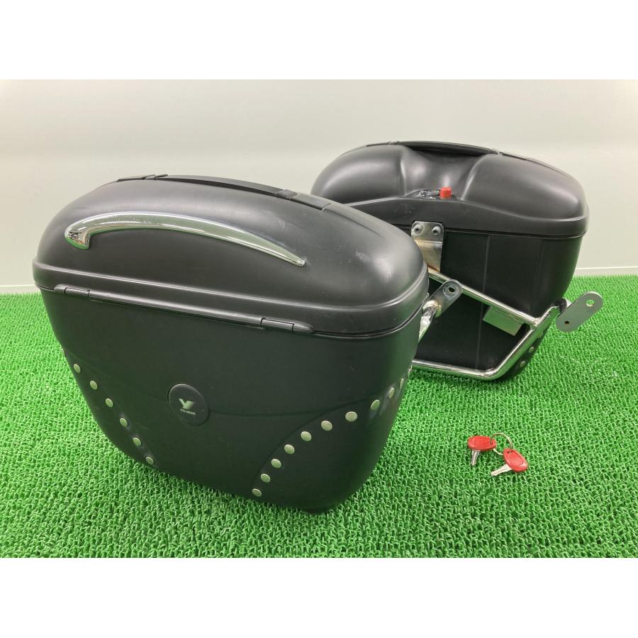 2007年式DS250に付けてました。パニアケース鍵付きです。ステッカー貼ってますが剥がせます。 KAWASAKI KLE250 アネーロ「GIVIパニアケースTRK33カッティングシート