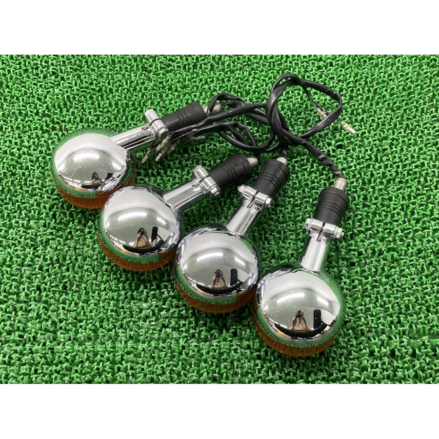 SR400 ウインカー 045-0802 ヤマハ 純正 バイク 部品 RH01J-021*** 4個セット コケキズ無し 割れ欠け無し 品薄 【中古】 49 ヤマハ発動機 SR400 ウインカー 045-0802 ヤマハ 純正 中古 バイク