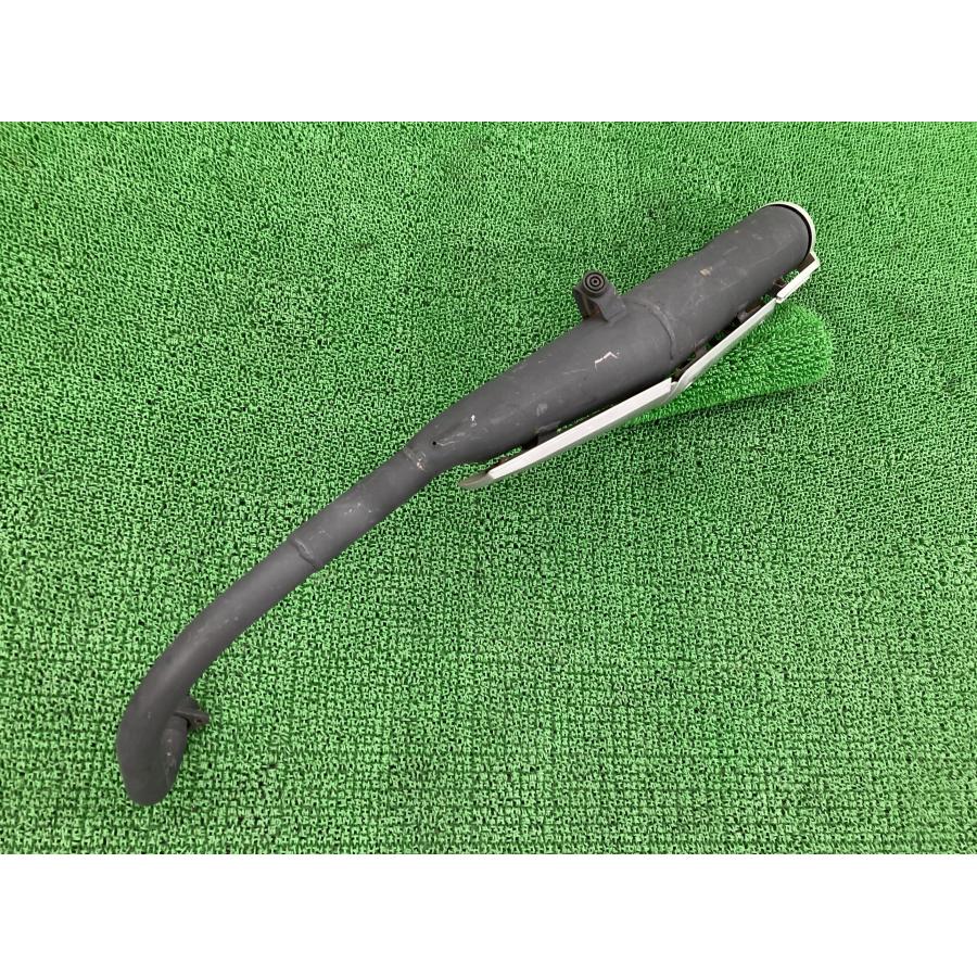 YBR125G マフラー 18C ヤマハ 純正 バイク 部品 RE052 コケキズ無し 品薄 希少品 車検 Genuine 【中古】 5 ヤマハ発動機 YBR125G マフラー 18C ヤマハ 純正 中古 バイク 部品