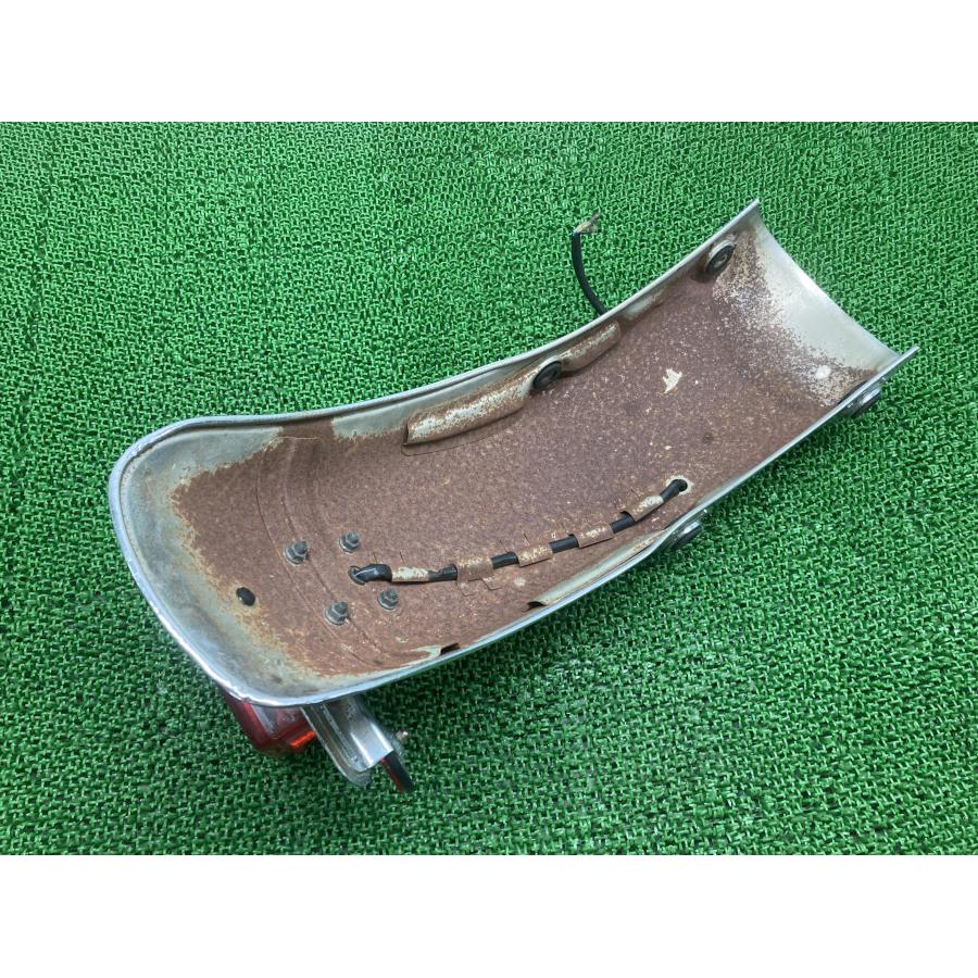 SR400 リアフェンダー ヤマハ 純正 バイク 部品 1JR コケキズ無し テールランプ 品薄 希少品 車検 Genuine 【中古】 41 ヤマハ発動機 SR400 リアフェンダー ヤマハ 純正 中古 バイク 部品 1JR